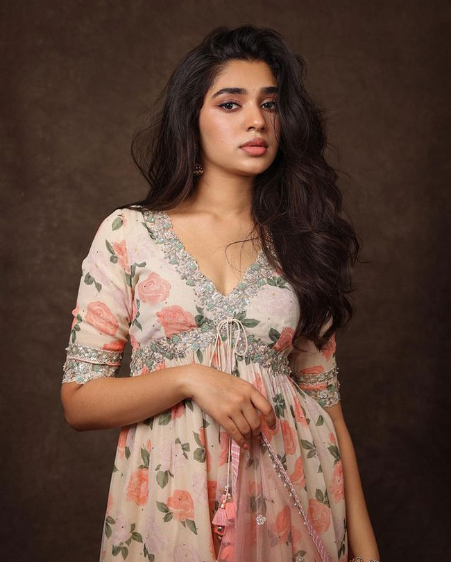 Staggering Photoshoot Of Insta Celebrities